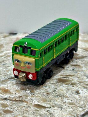 Thomas Friends Daisy 2006 Take Along Learning Curve Green Diecast Diesel Engine